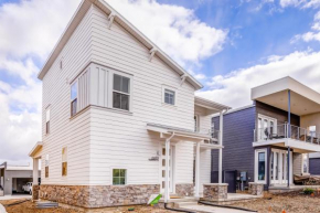 Dynamic Yarrow Lane Home